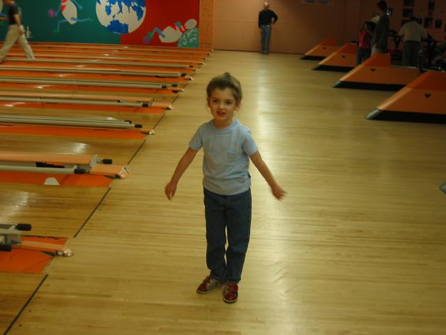 100-0041_IMG