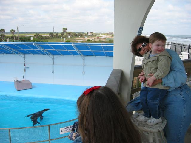 100-0024_IMG