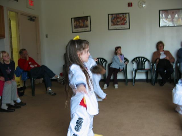 100-0052_IMG