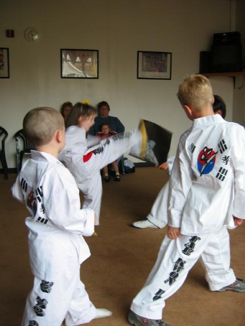 100-0057_IMG