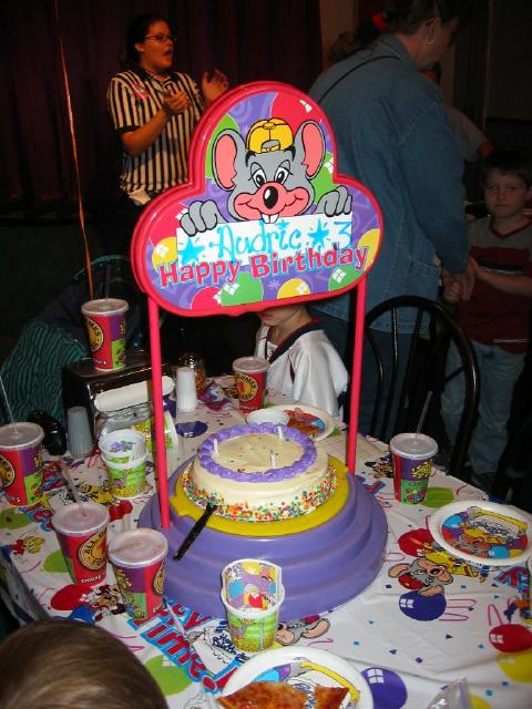 100-0033_IMG