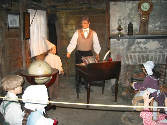 110-1077_IMG