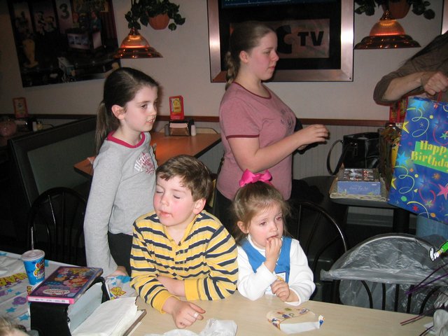 Image 35 of 132  -  75 kB