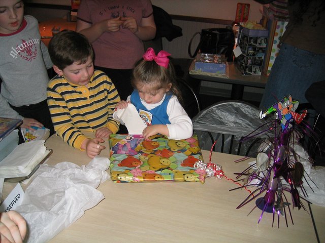 Image 36 of 132  -  73 kB