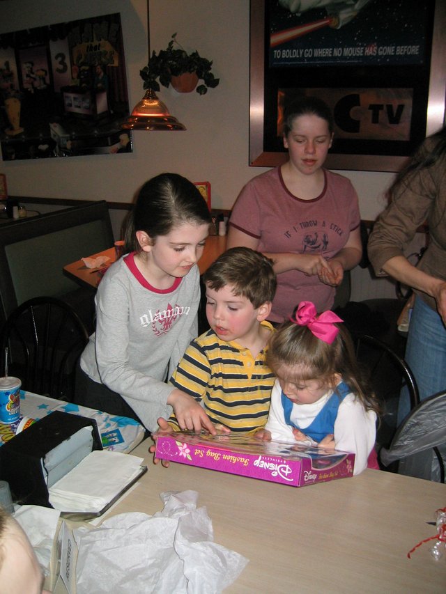 Image 38 of 132  -  104 kB