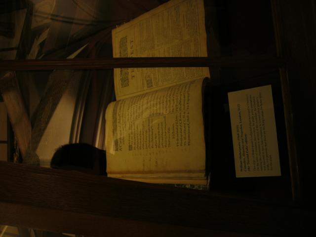 100-0075_IMG