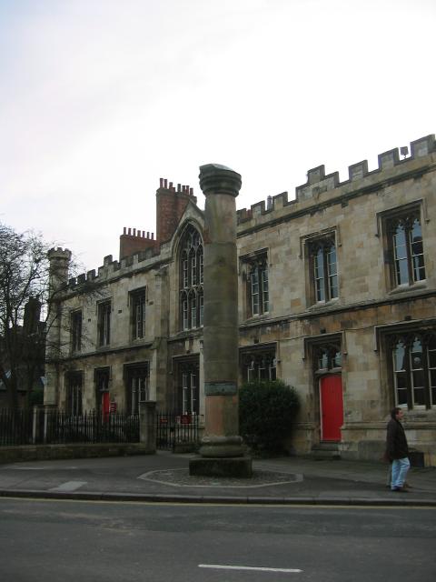 102-0213_IMG