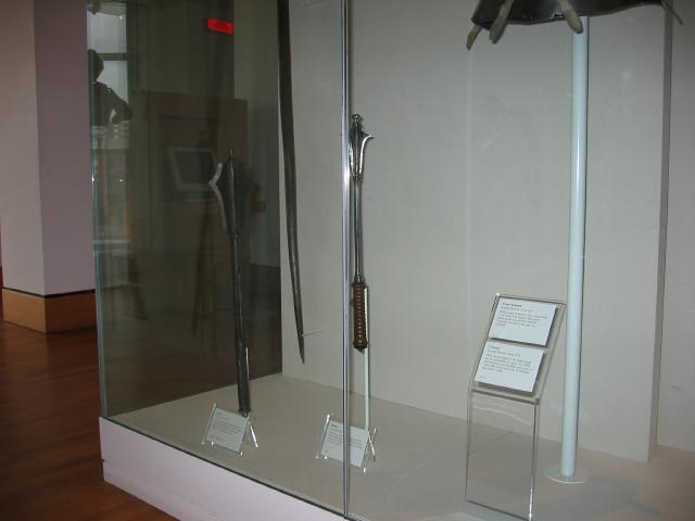 100-0086_IMG_2