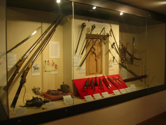103-0375_IMG