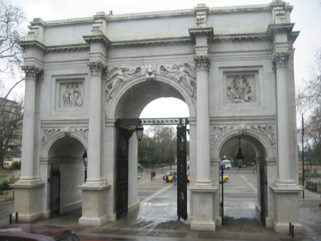 105-0546_IMG