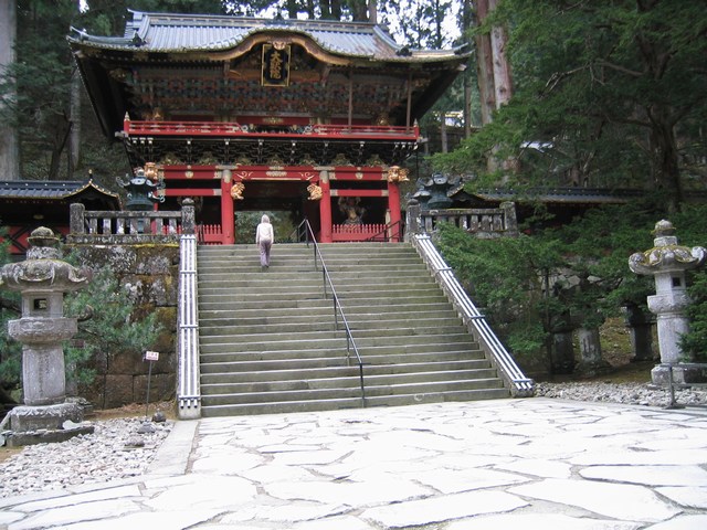 Image 107 of 181  -  107 kB
