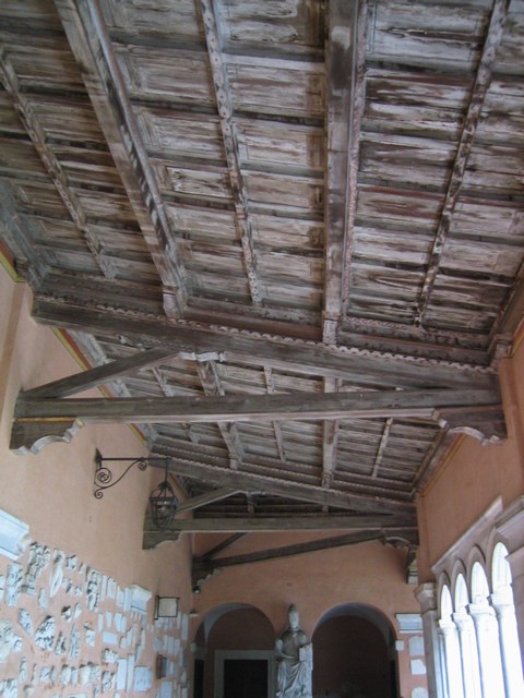 Image 275 of 845  -  82 kB
