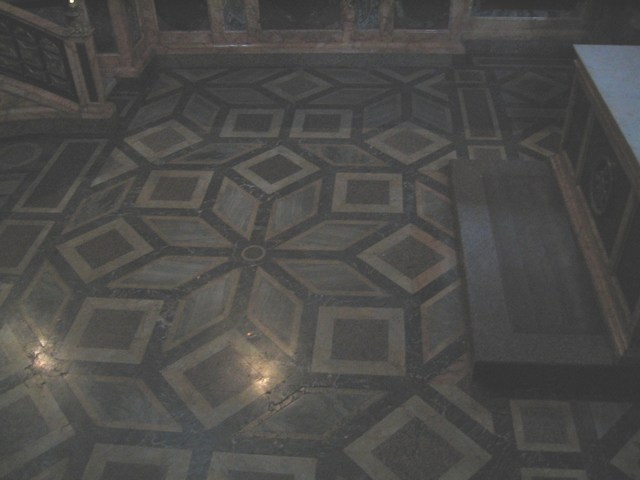 Image 374 of 845  -  46 kB