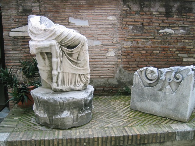 Image 395 of 845  -  106 kB