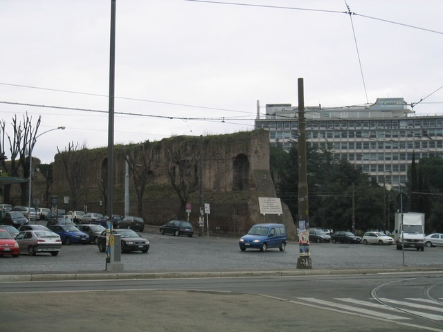 Image 415 of 845  -  59 kB