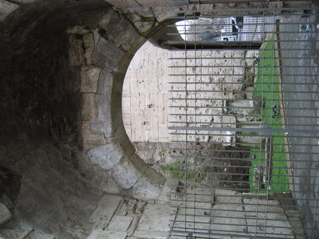 Image 423 of 845  -  94 kB