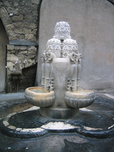 Image 513 of 845  -  85 kB