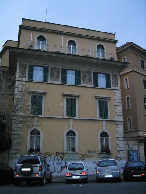 Image 518 of 845  -  67 kB