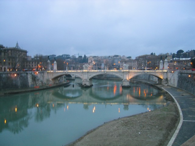 Image 532 of 845  -  50 kB