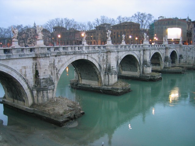 Image 533 of 845  -  71 kB