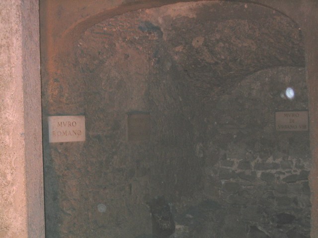 Image 538 of 845  -  55 kB