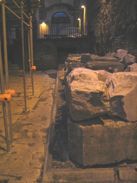 Image 551 of 845  -  69 kB