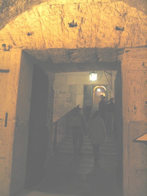 Image 583 of 845  -  56 kB