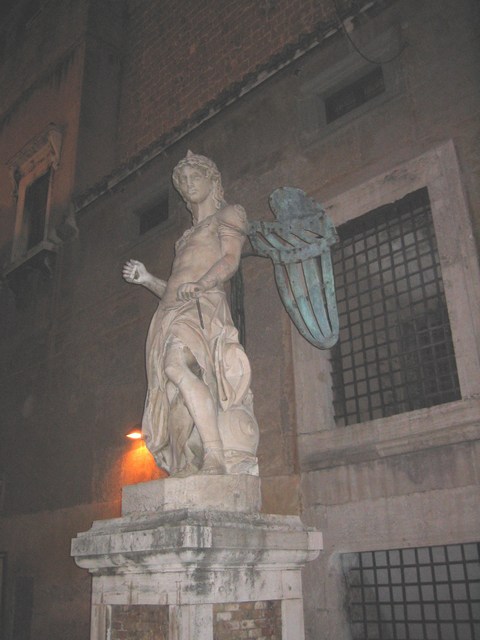 Image 595 of 845  -  57 kB