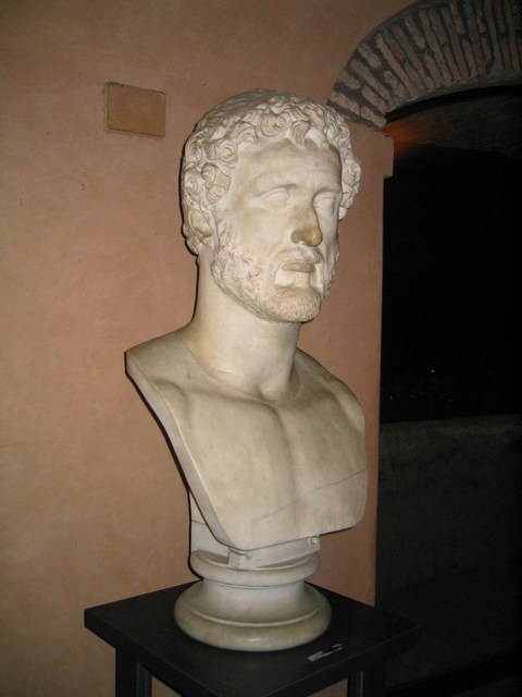 Image 622 of 845  -  46 kB