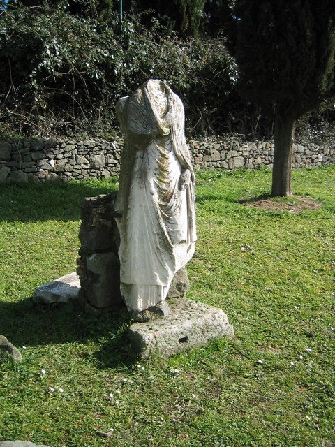Image 658 of 845  -  144 kB