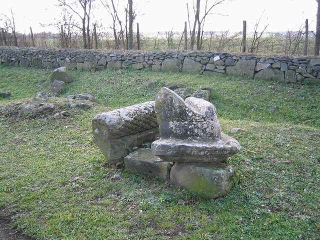 Image 682 of 845  -  135 kB
