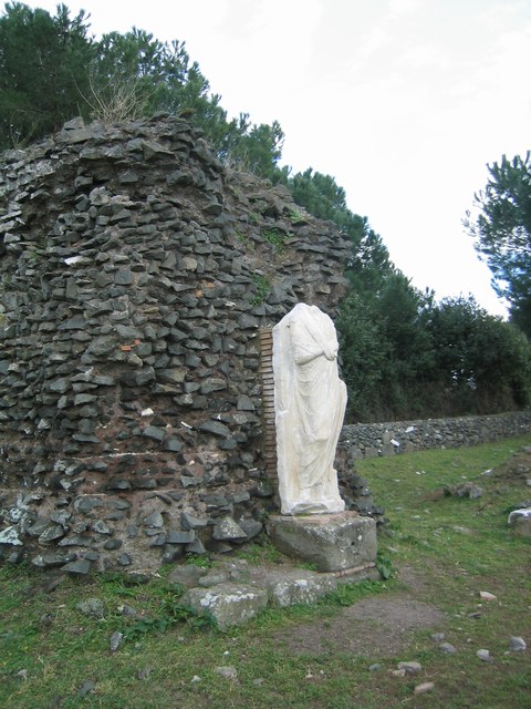 Image 694 of 845  -  101 kB