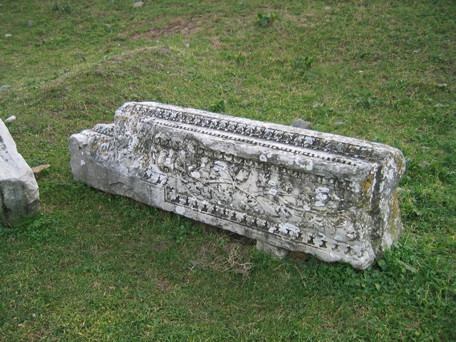 Image 696 of 845  -  136 kB