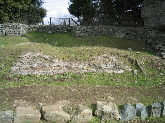 Image 705 of 845  -  132 kB