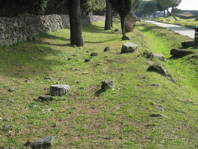 Image 710 of 845  -  143 kB