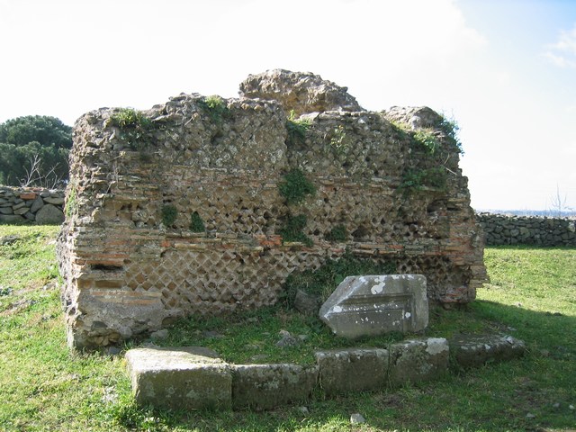 Image 723 of 845  -  98 kB