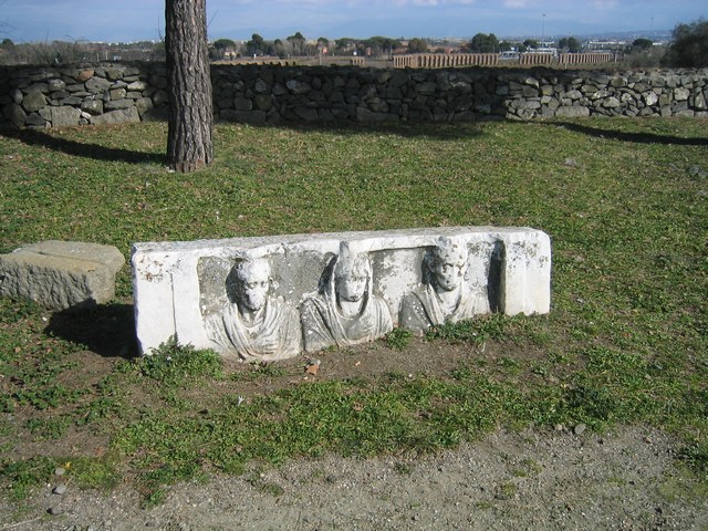 Image 742 of 845  -  135 kB