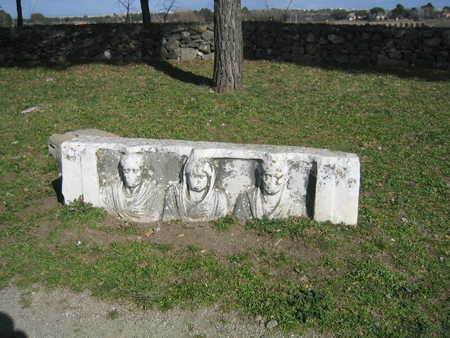 Image 743 of 845  -  126 kB