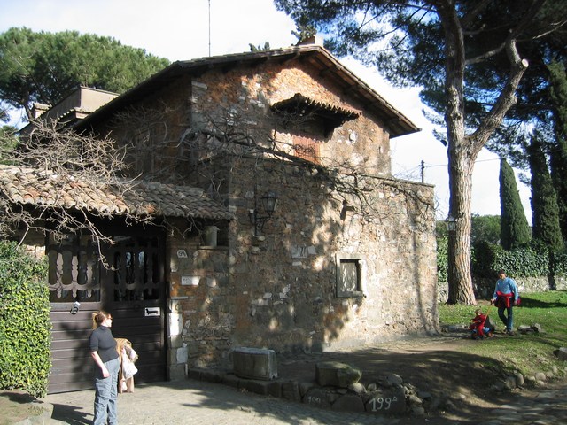 Image 806 of 845  -  122 kB