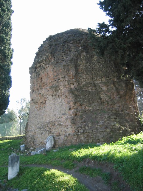Image 824 of 845  -  93 kB
