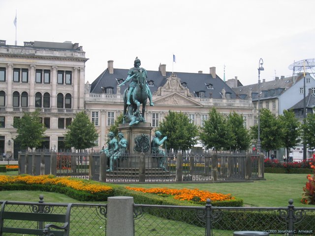 Image 24 of 84  -  74 kB