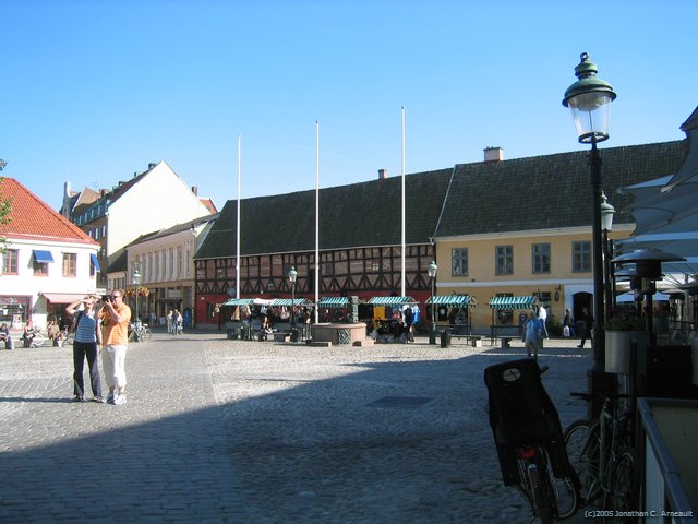 Image 3 of 42  -  62 kB