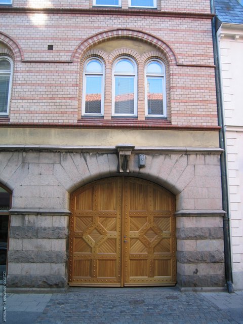 Image 29 of 42  -  76 kB