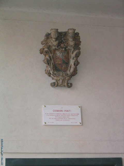 Image 201 of 378  -  34 kB