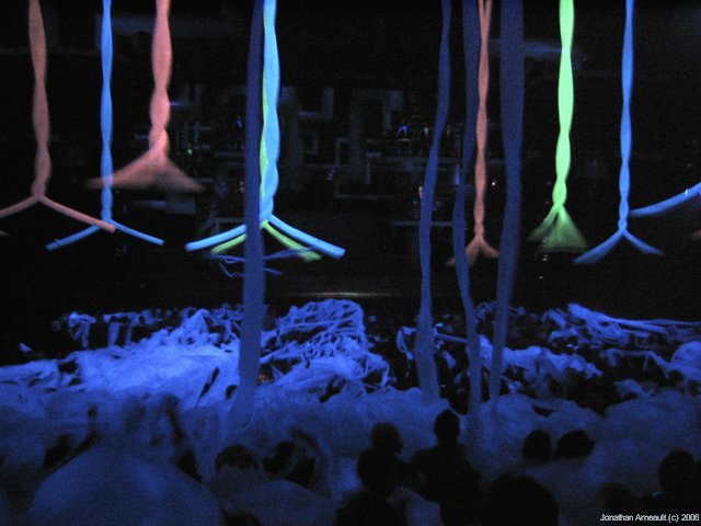Image 16 of 23  -  52 kB