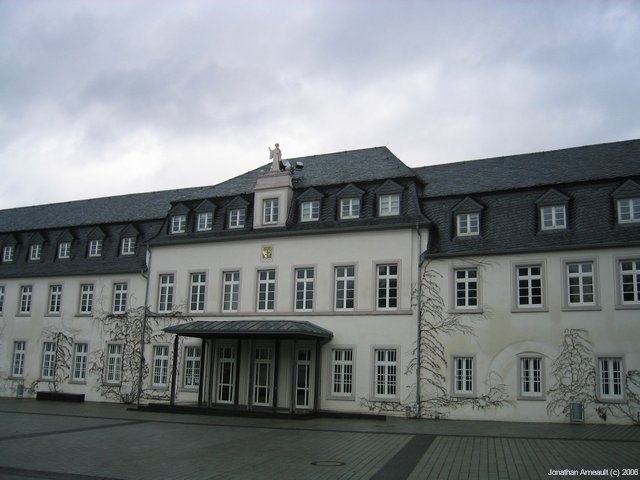 Image 120 of 195  -  51 kB