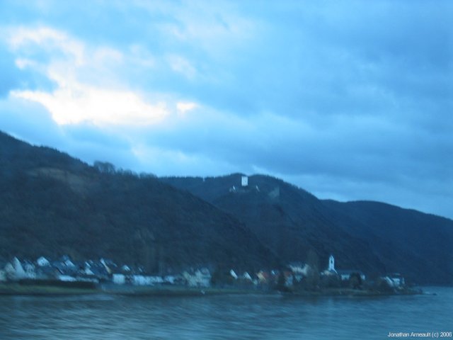 Image 192 of 195  -  31 kB