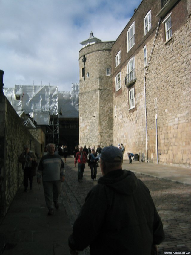 Image 50 of 186  -  83 kB