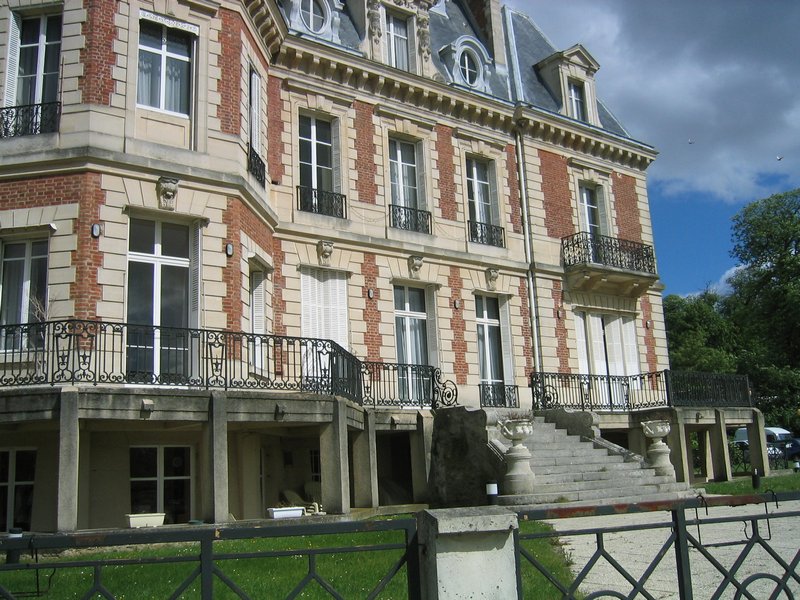 Image 74 of 126  -  145 kB