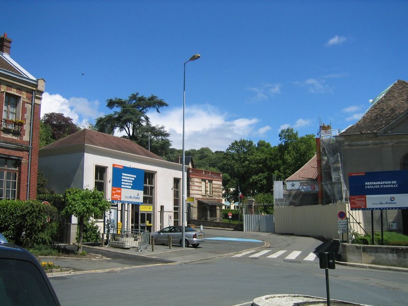 Image 2 of 33  -  97 kB